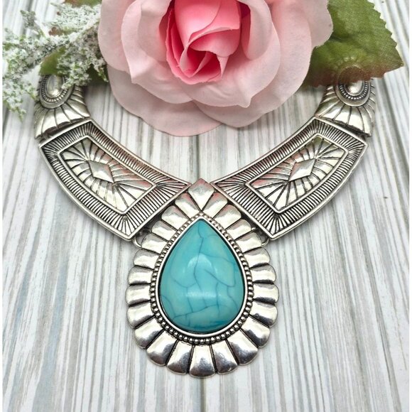 NWOT Silver Tone & Faux Turquoise Teardrop Bib Collar Necklace Southwestern 22" - Picture 1 of 10